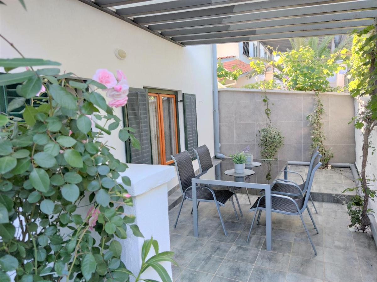 Apartments Rak Βις Εξωτερικό φωτογραφία