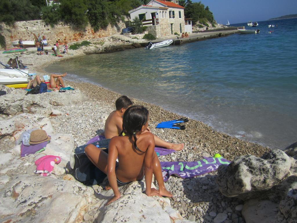 Apartments Rak Βις Εξωτερικό φωτογραφία