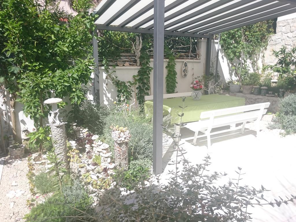 Apartments Rak Βις Εξωτερικό φωτογραφία